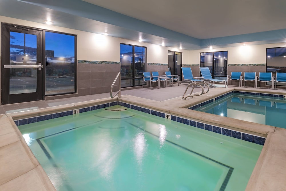 TownePlace Suites by Marriott Gallup 15/31