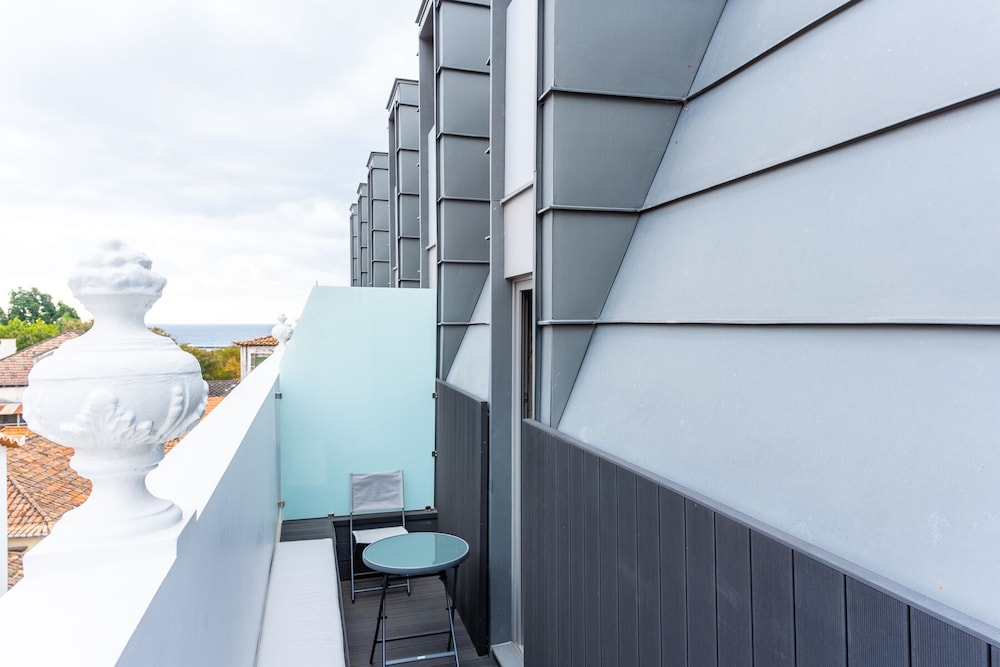 CAJU LE PETIT HOTEL 6/48