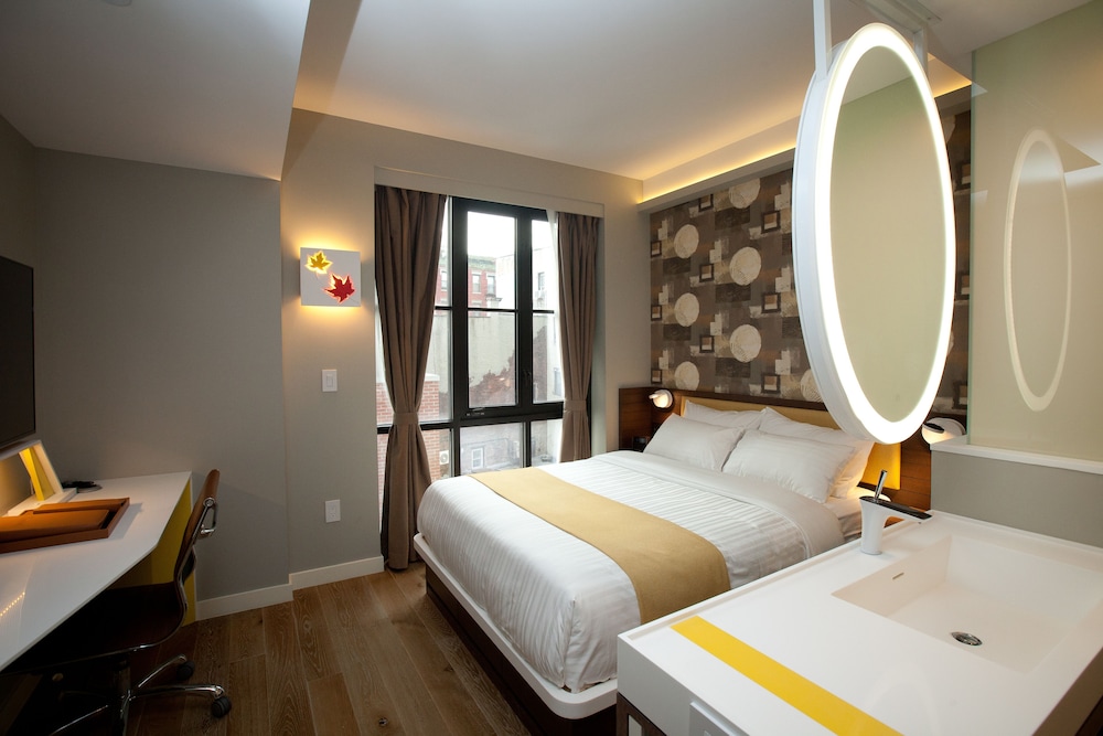 NobleDen Hotel 32/57