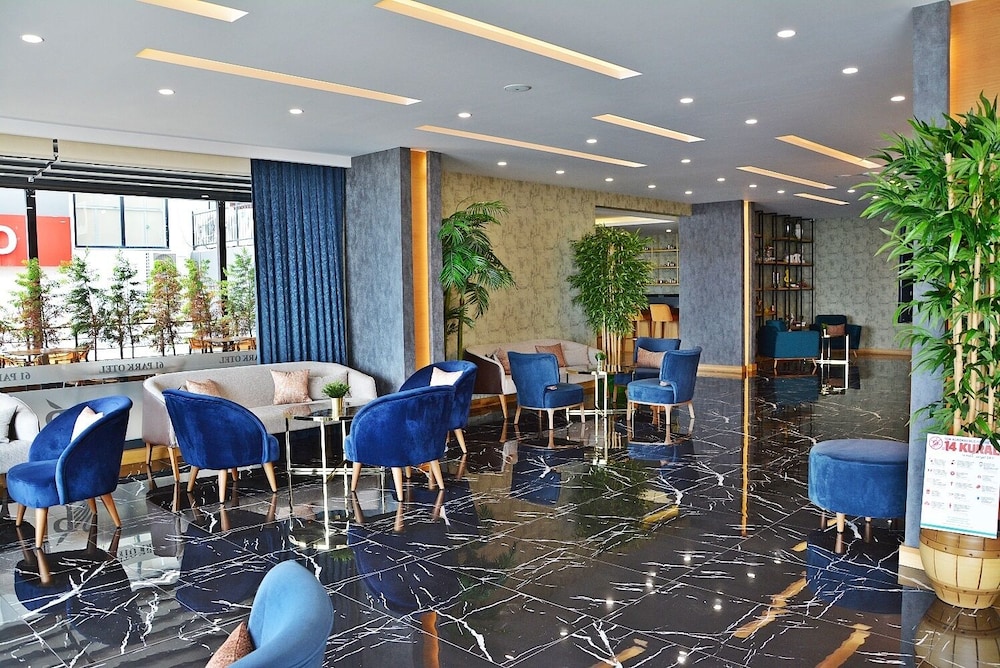 61 Park Hotel 41/51