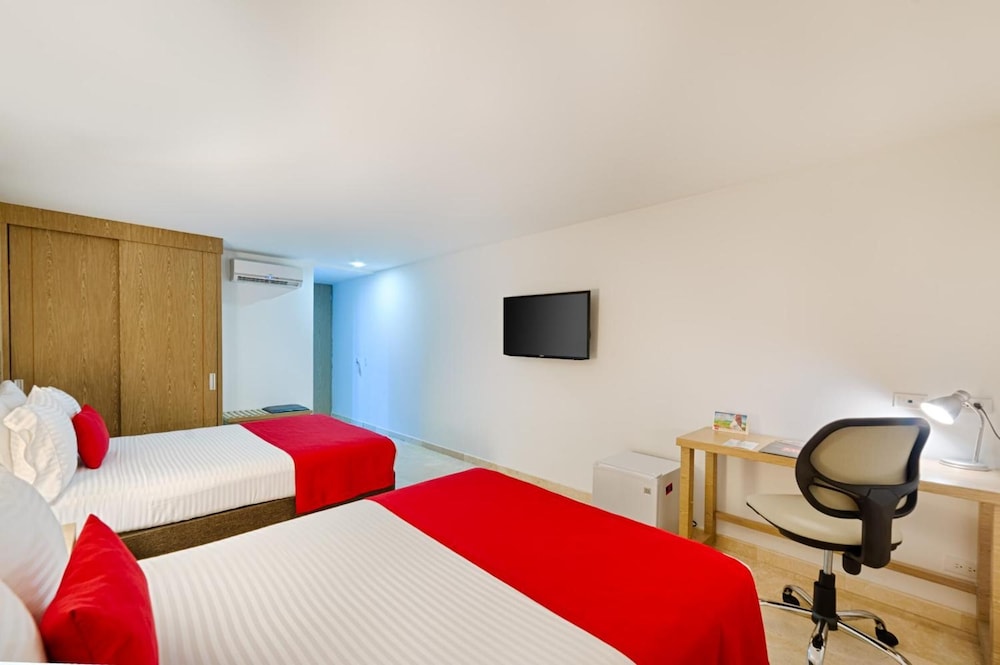 Hotel Ms Ciudad Jardin Plus 52/63
