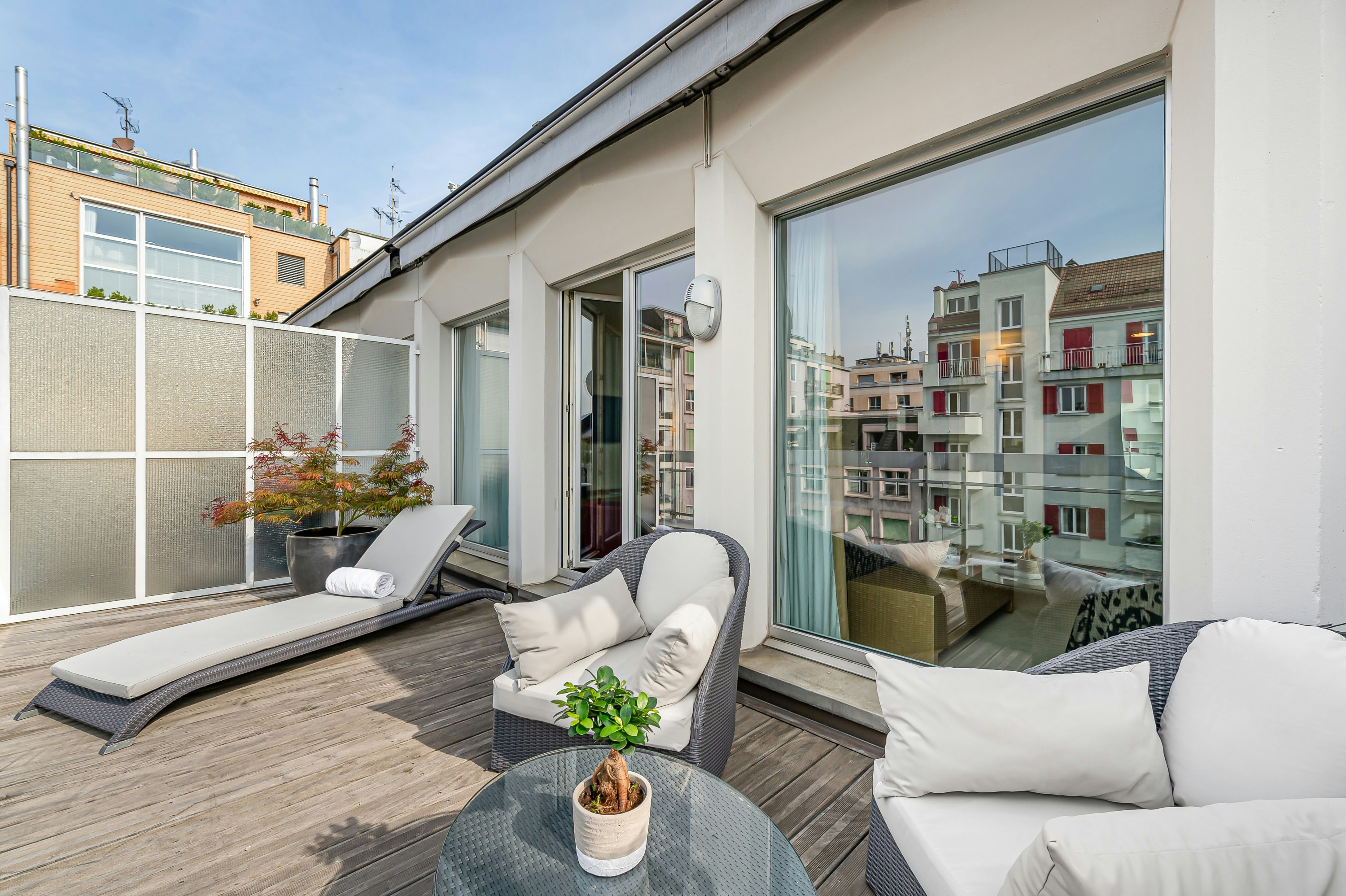 Hotel Jade Geneva 37/51