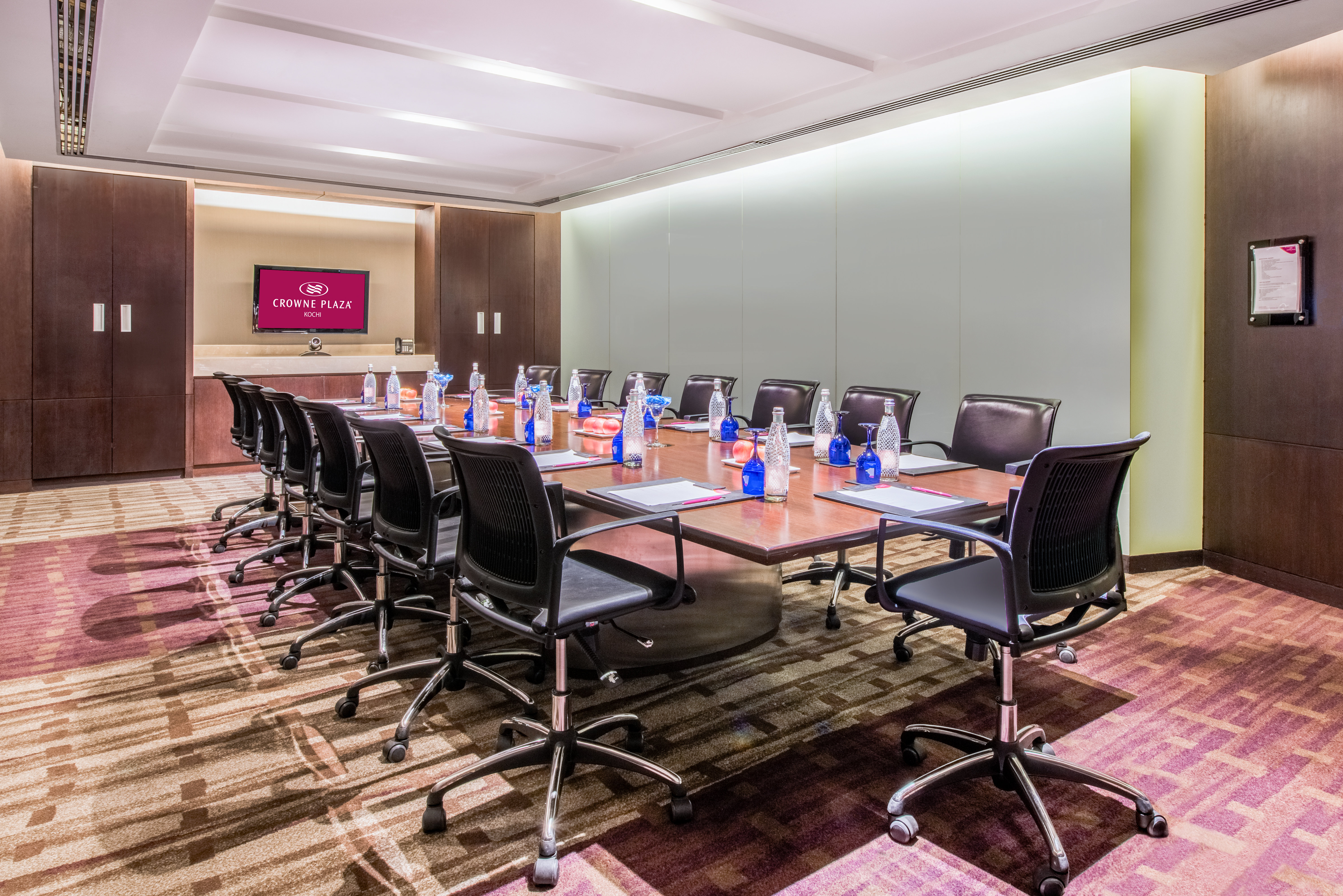 CROWNE PLAZA KOCHI 62/77