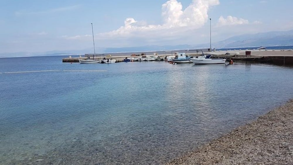 Aparthotel Marina Gromela 32/43