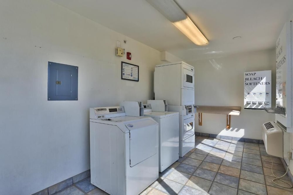 Motel6 Kingman, AZ - Route 66 East 45/63
