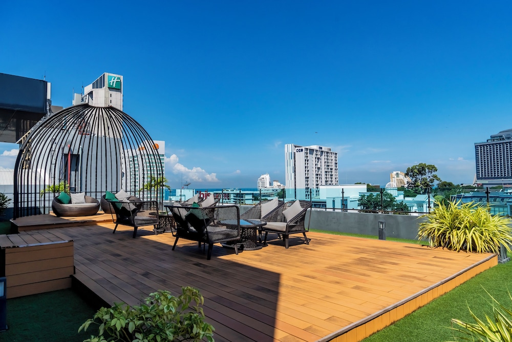 Empress Pattaya Hotel 44/50