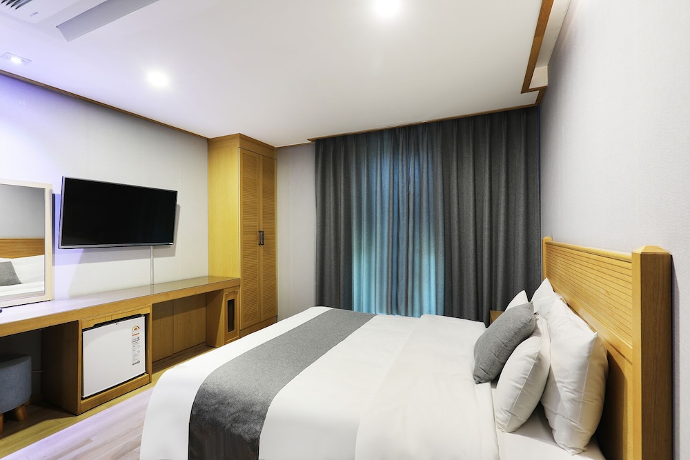 Hotel Golden Hill 28/65