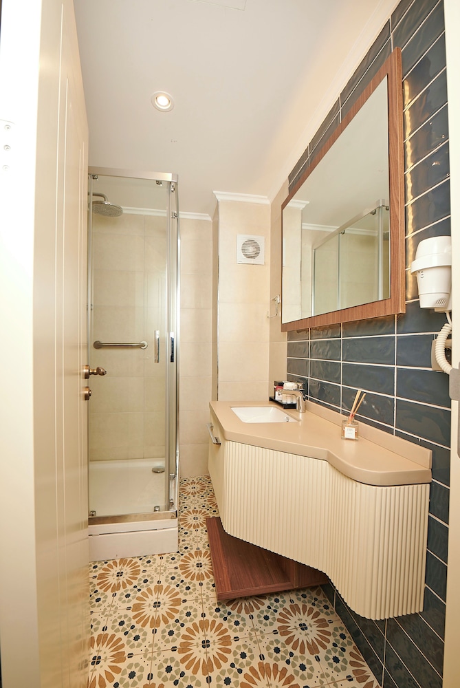 Saratoga Hotel Sultanahmet 58/59