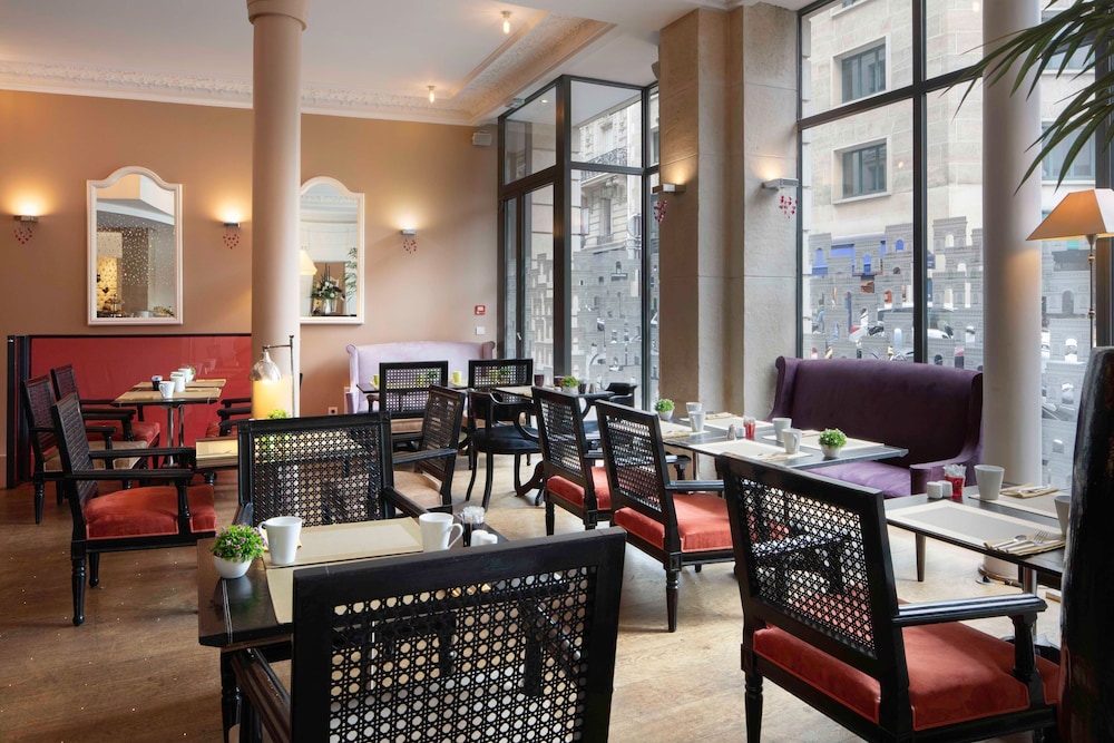 Le 123 Elysees Astotel 36/50