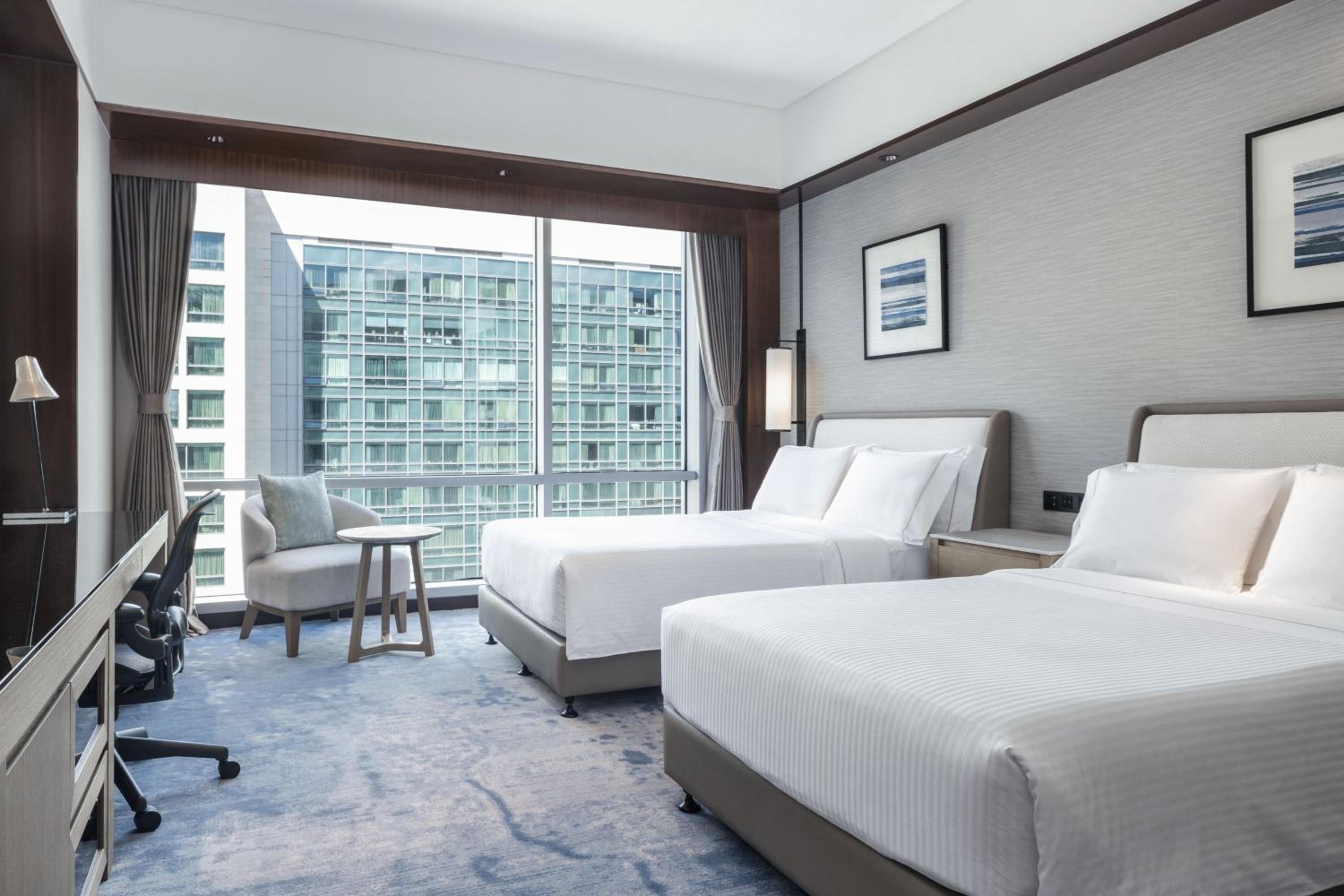 Westin, Deluxe, 2 Double Beds