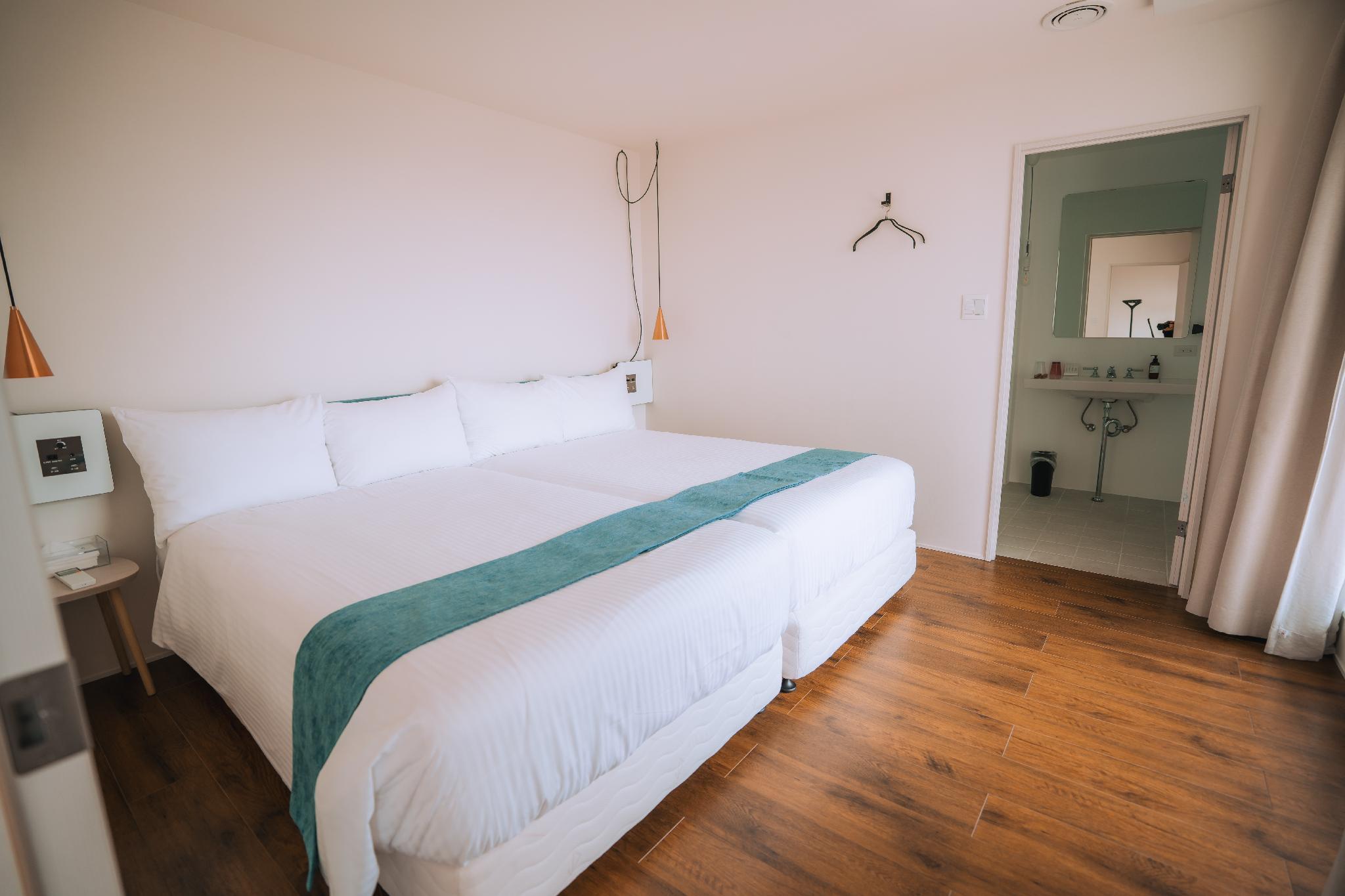 Condominium, Suite, Ocean View, Night View