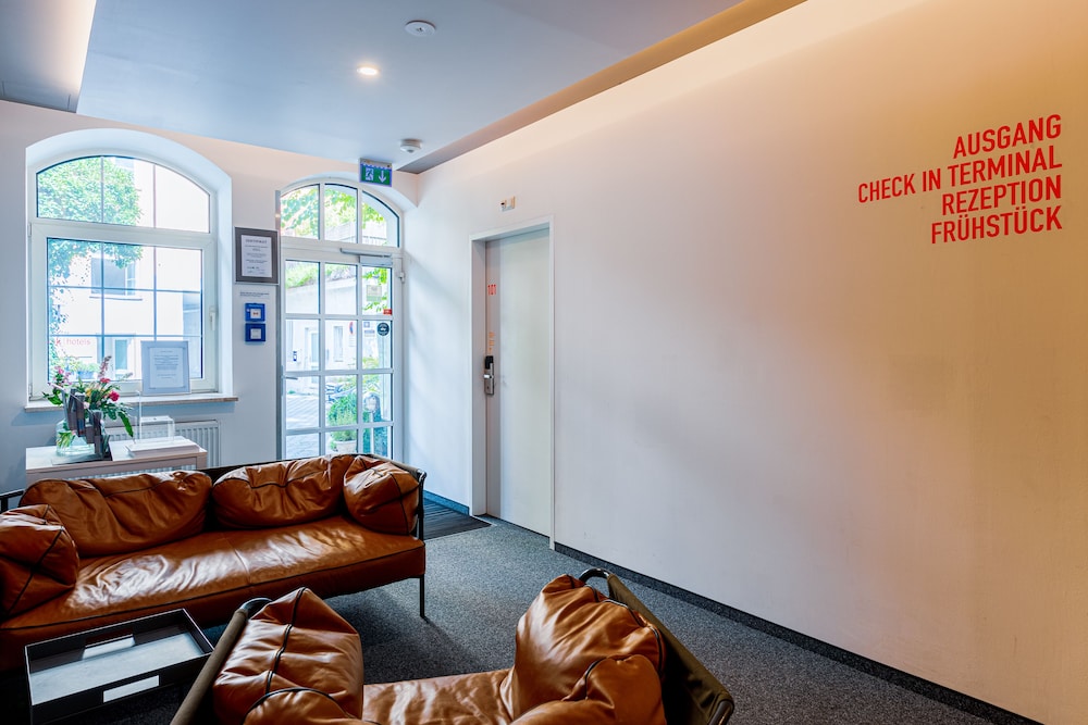 Mk Hotel Munchen Max-Weber-Platz 48/70