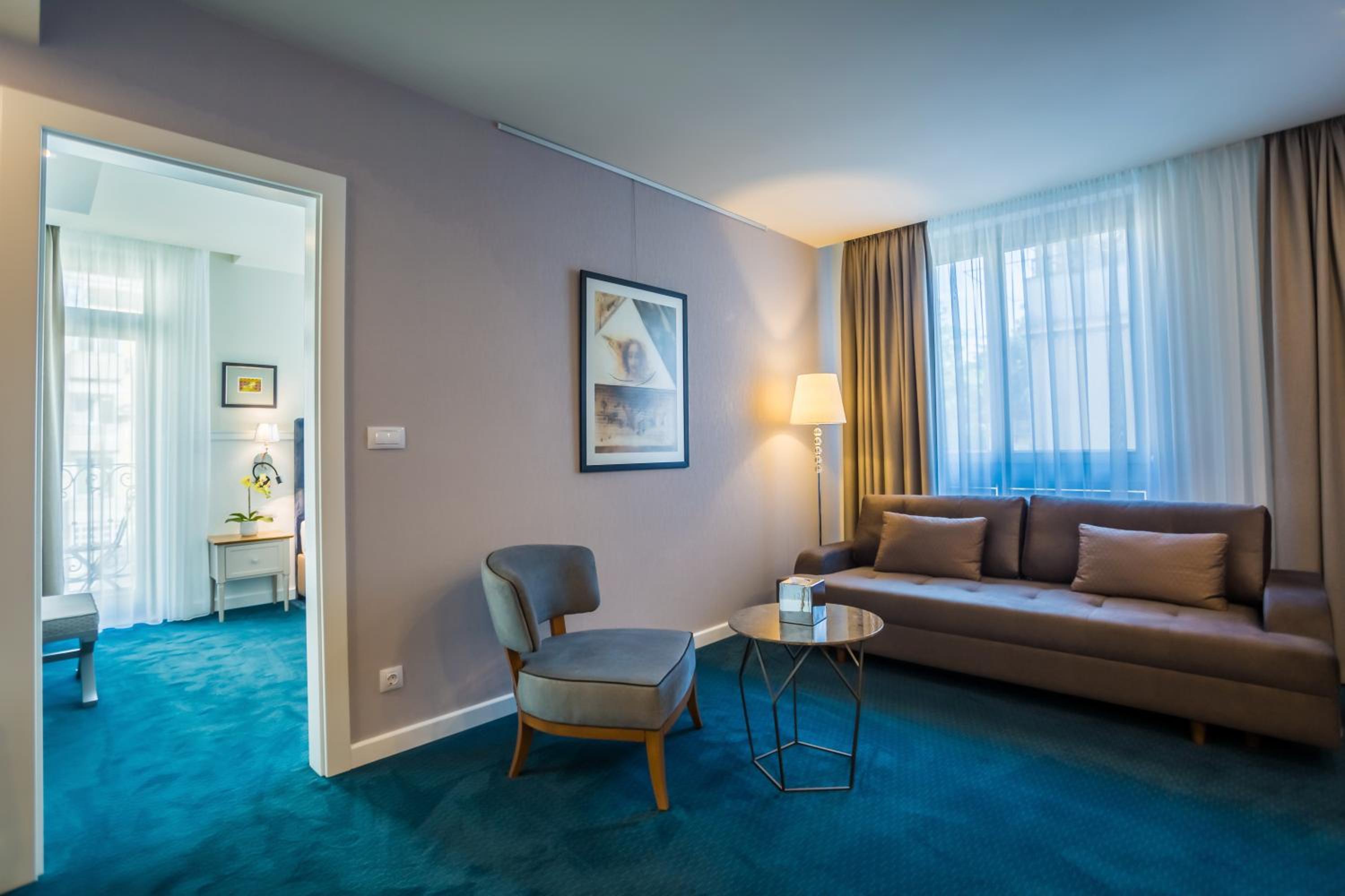 BOUTIQUE HOTEL PROMENADE 40/50