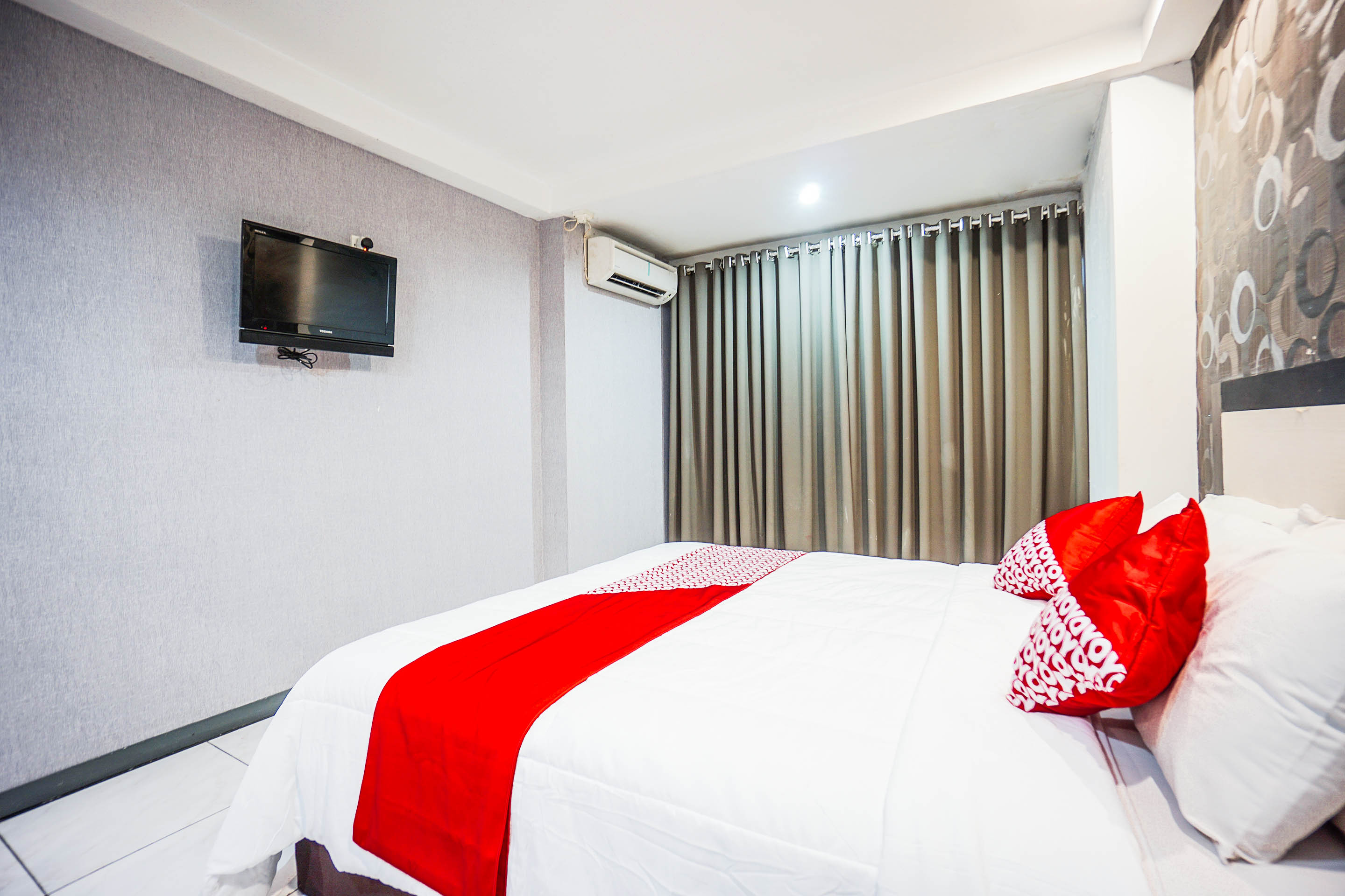 Prince Boulevard Hotel 34/42
