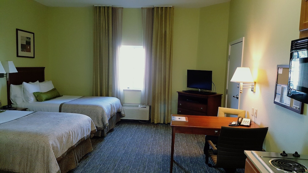 Candlewood Suites Oklahoma City-Moore 10/38