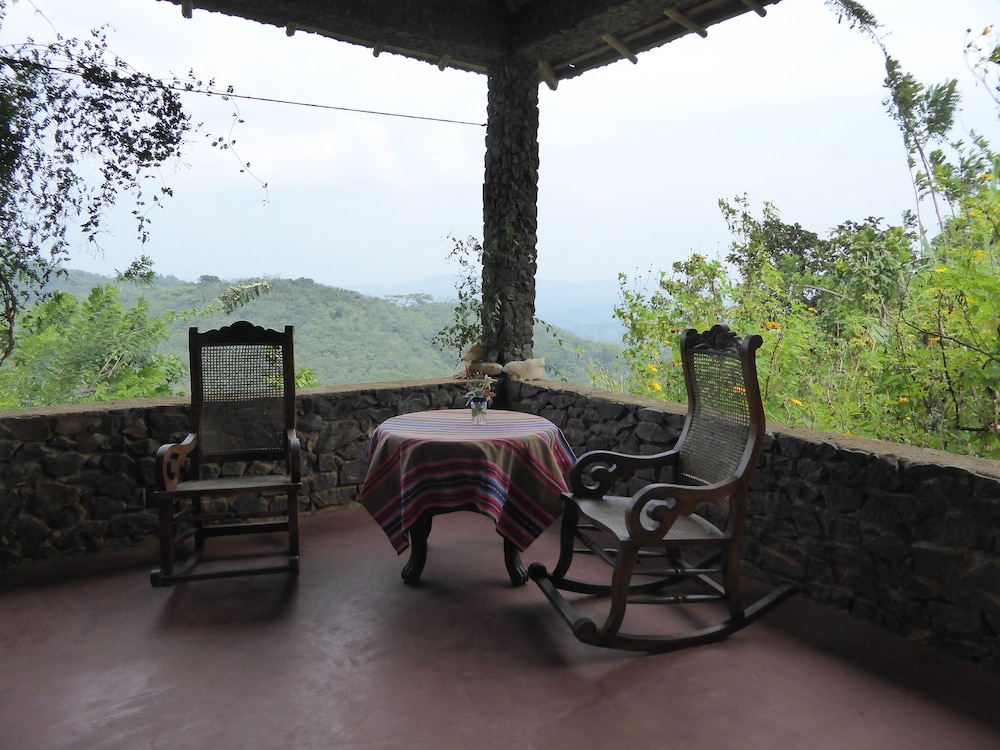 Kurulu Estate 44/50