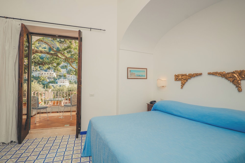 STANDARD, DOUBLE OR TWIN BED, GARDEN VIEW, TERRACE