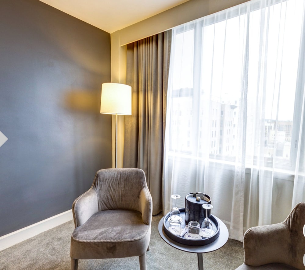 The Benson Portland, Curio Collection by Hilton 50/72