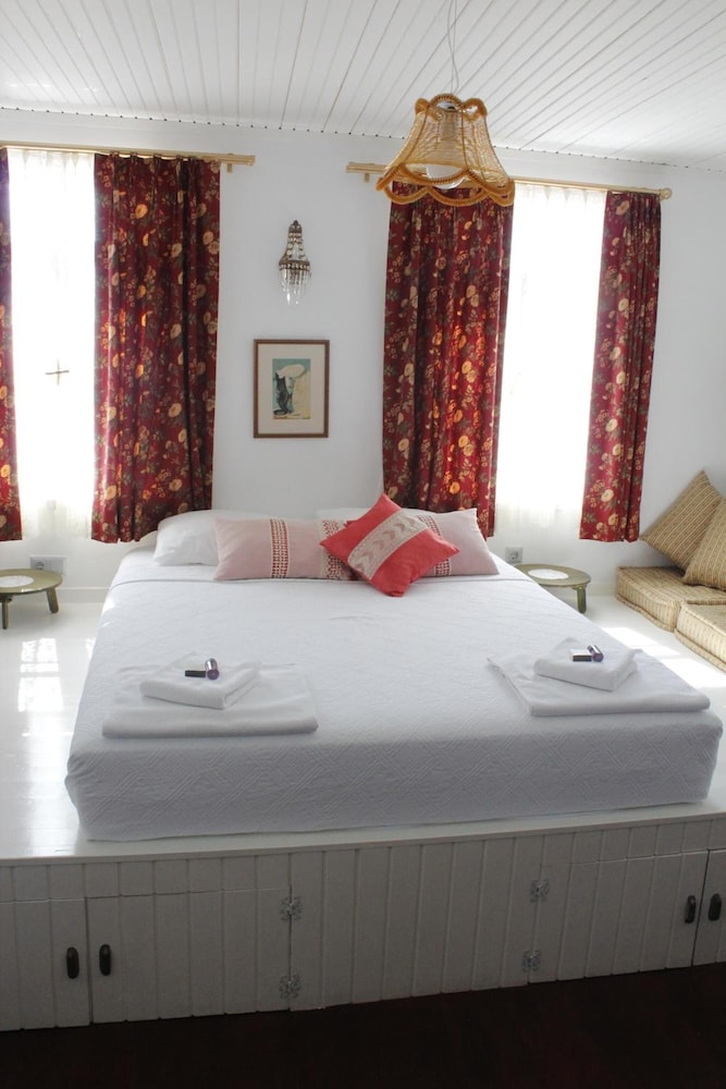 Amaranda Ada Evi - Adults Only 12/24