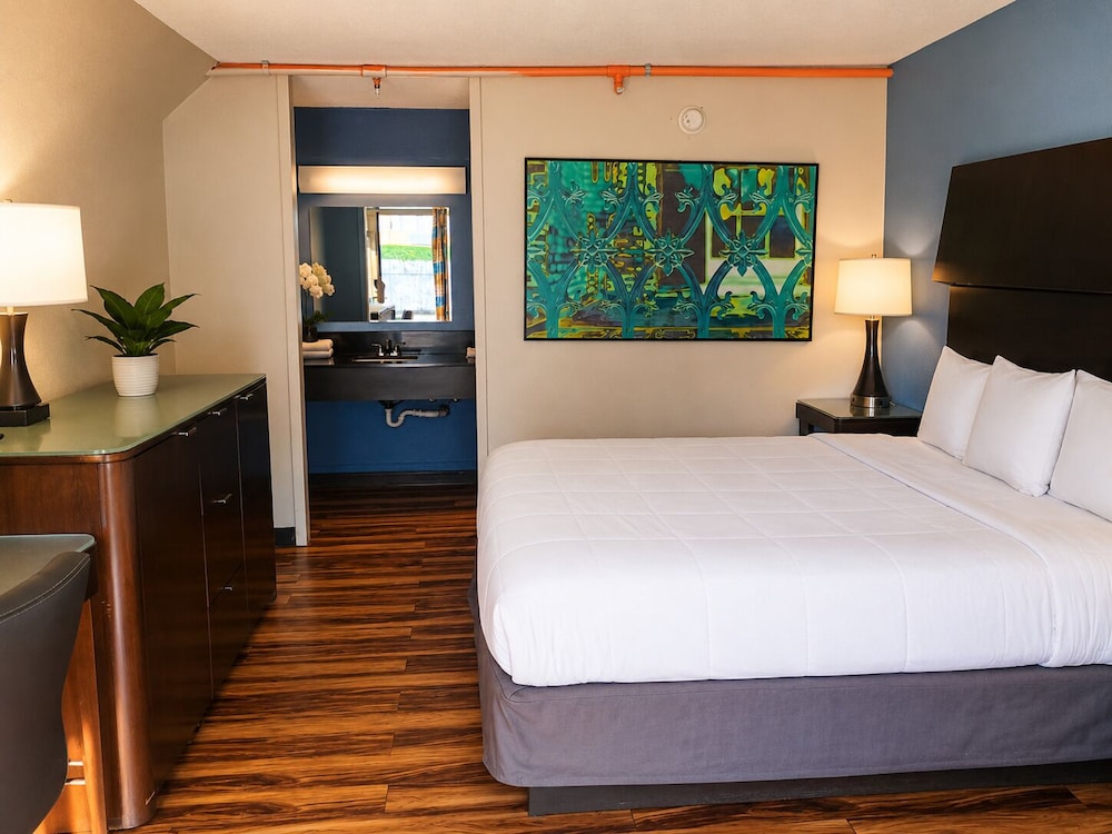 Hotel Cartersville, GA 15/50