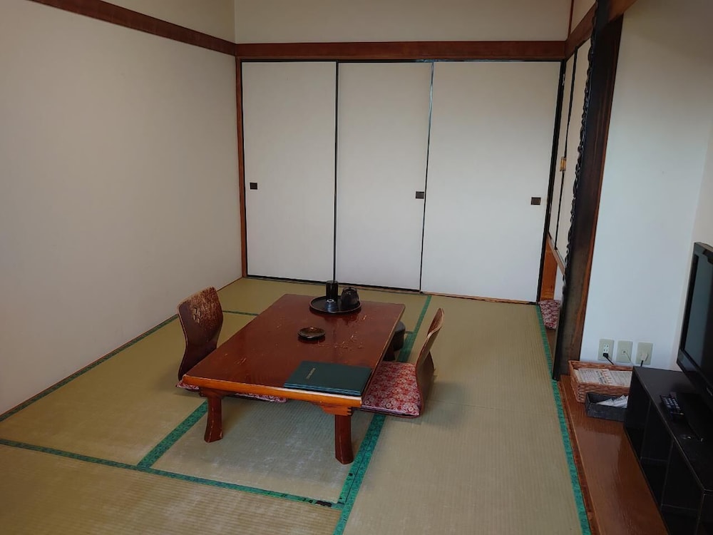 Kojohama Onsen Hotel Izumi 23/47