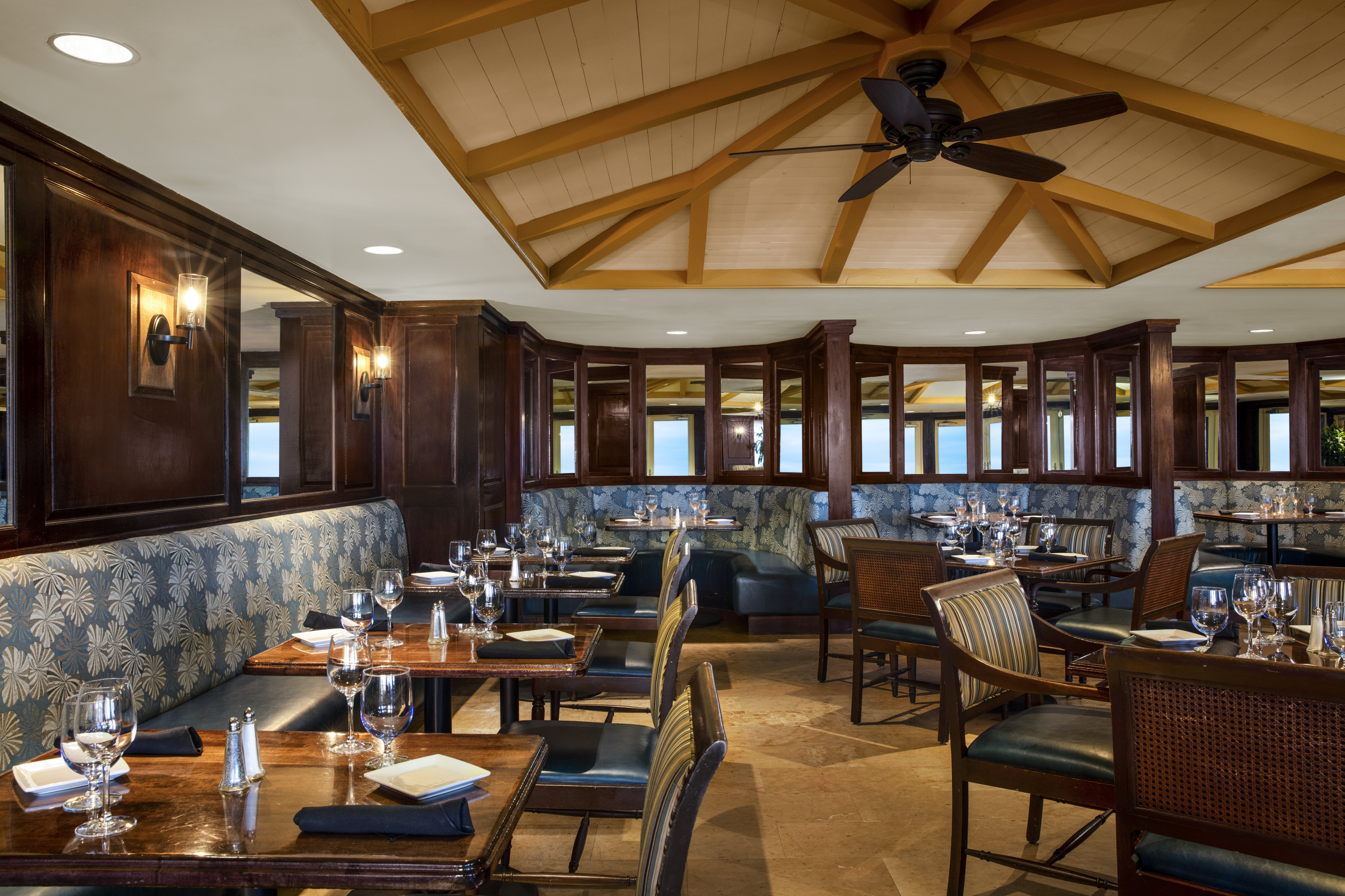 The Shores Resort Spa 50/69