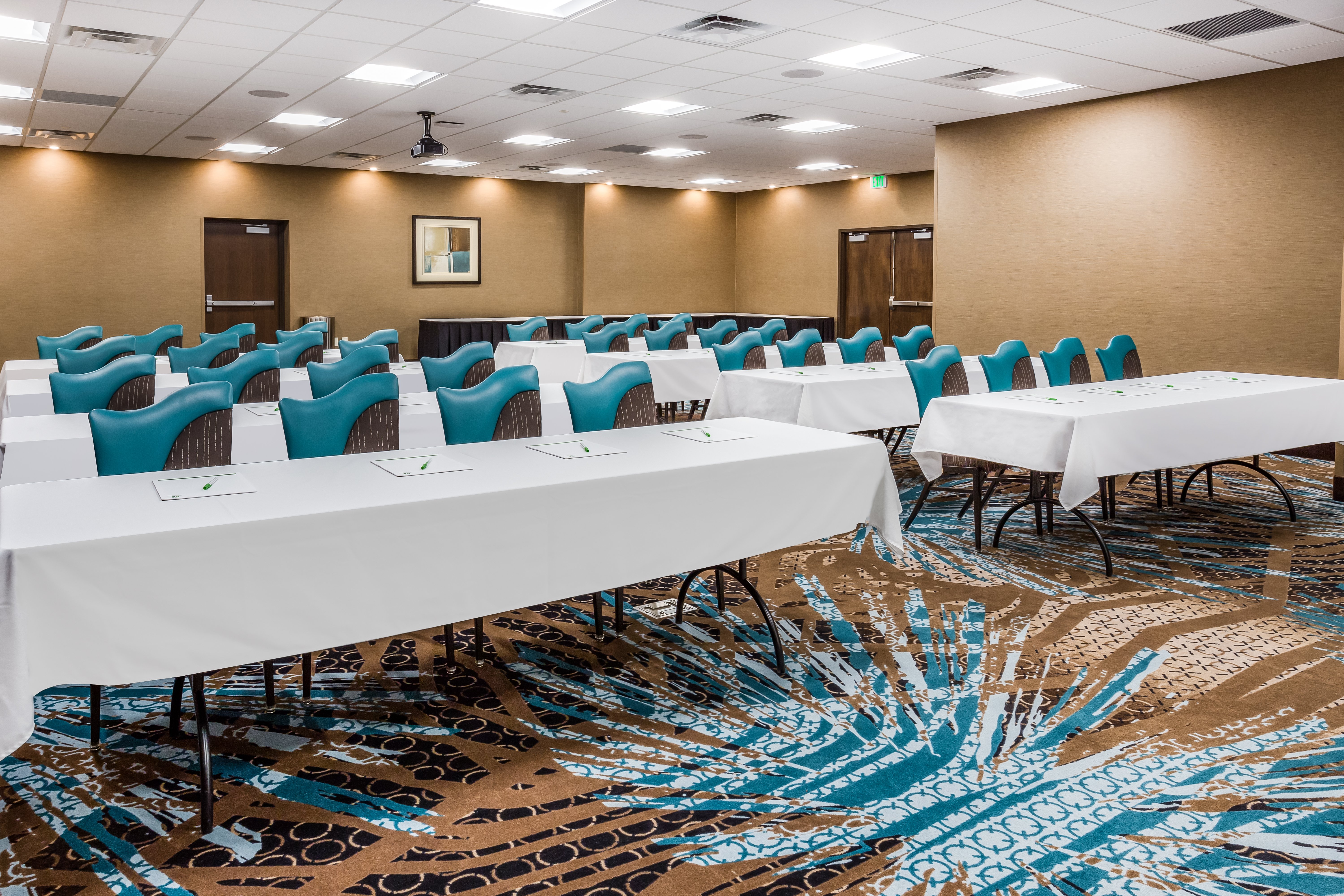 Holiday Inn South Jordan Slc South 37/43