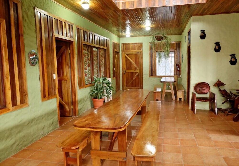 Hotel El Amanecer 28/39