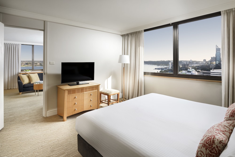 PAN PACIFIC PERTH 21/71