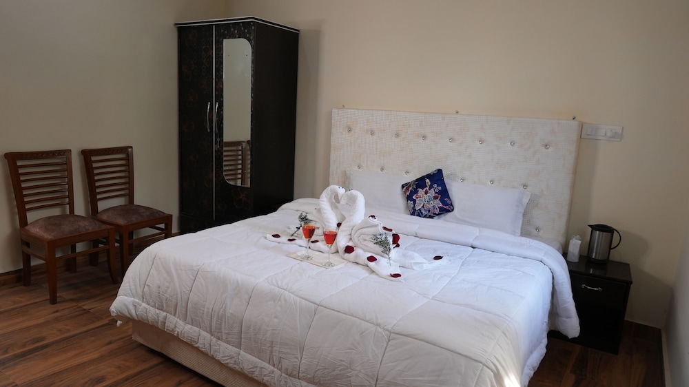 Nature Bloom Hotel And Resort 12/50