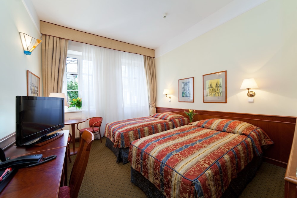 Boutique Hotel 16 12/50