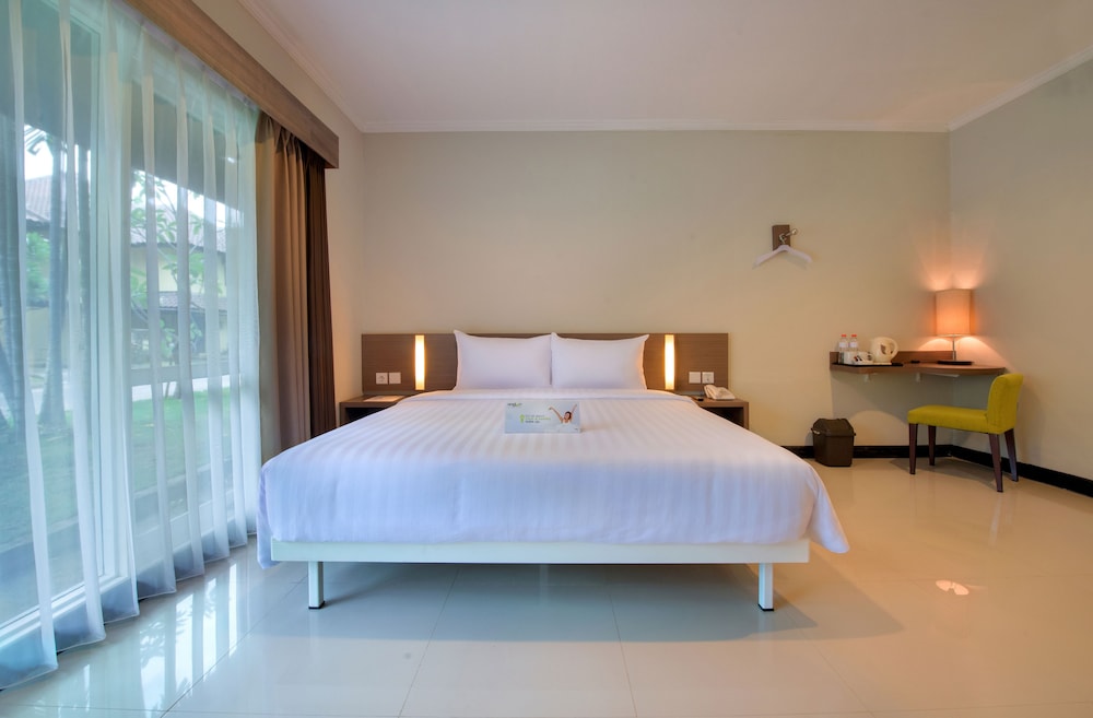 WHIZ PRIME HOTEL DARMO HARAPAN SURABAYA 5/26
