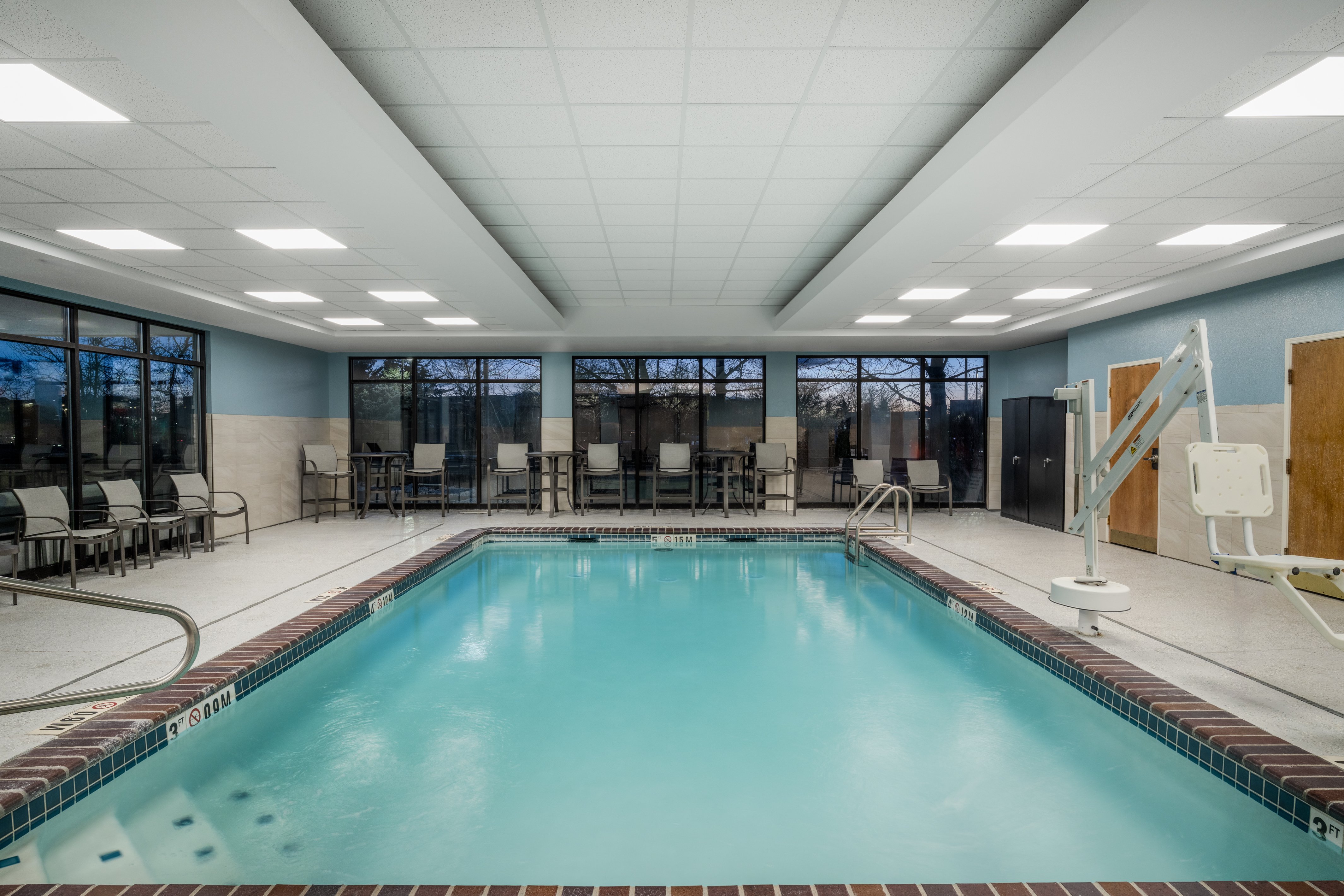 HOLIDAY INN EXPRESS HOTEL AND SUITES BOZEMAN WEST 40/75