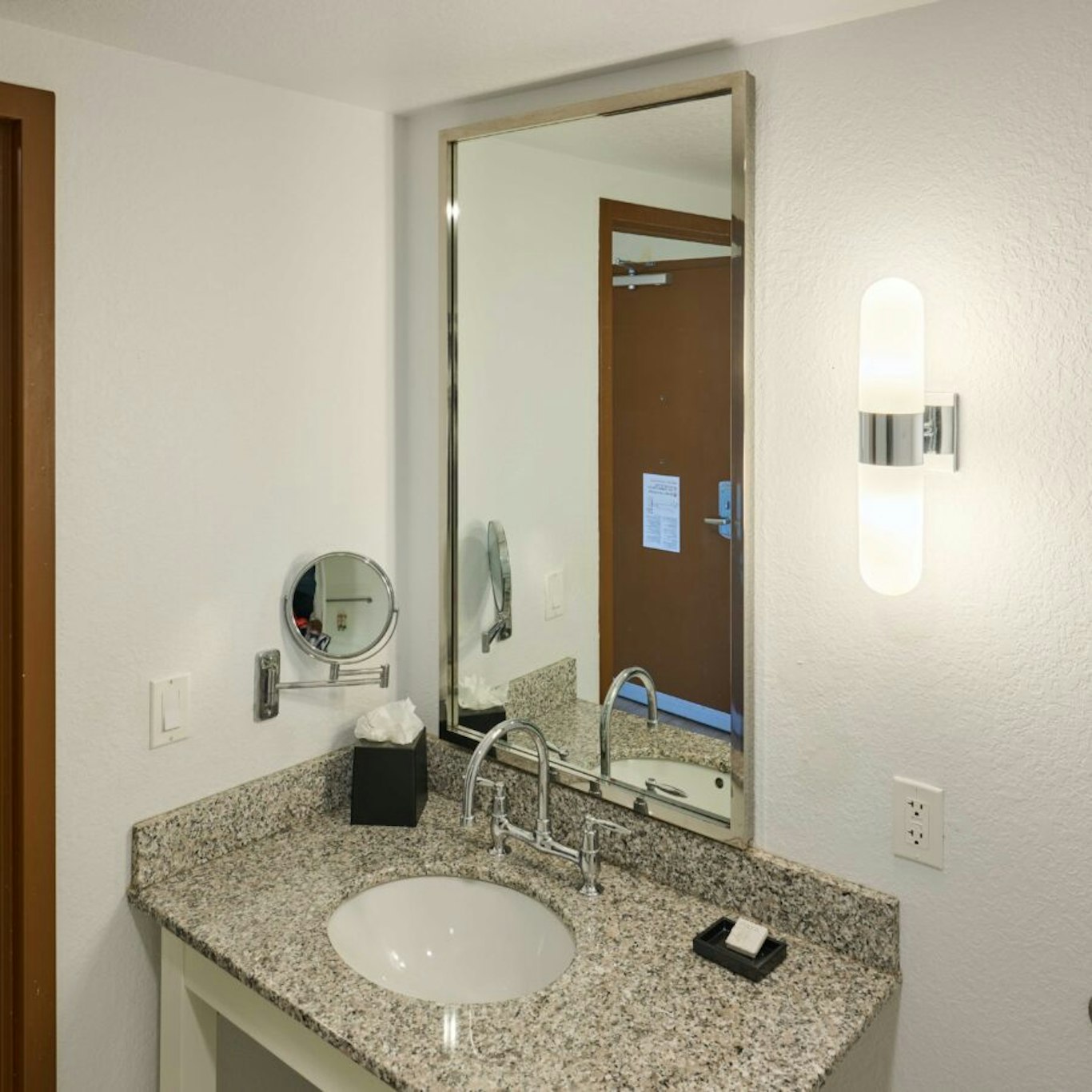 Chateau Elan Hotel and Conference Center 41/46
