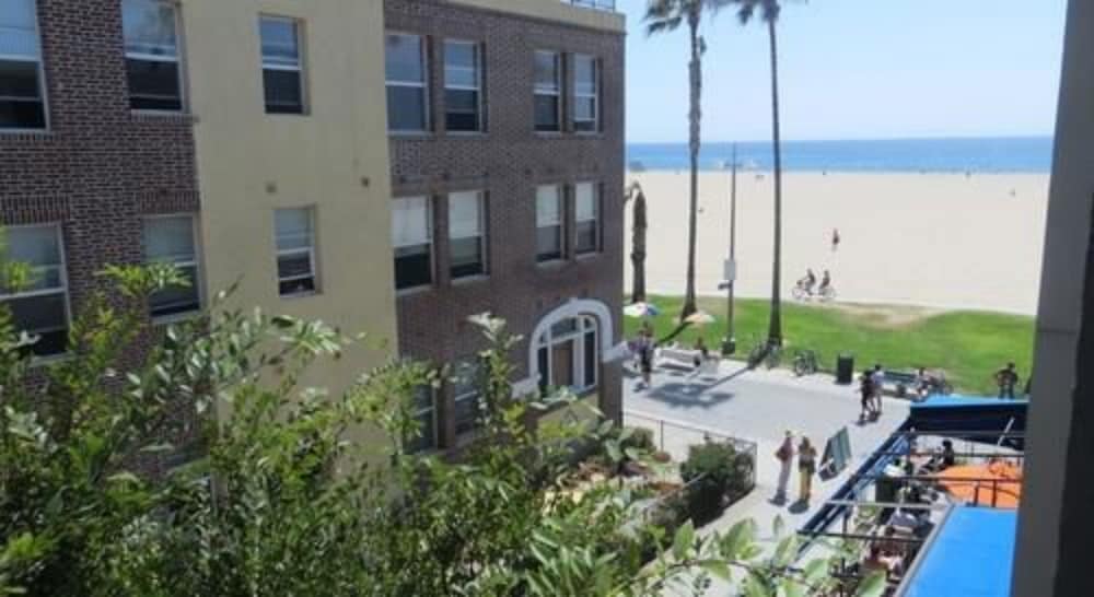 Su Casa At Venice Beach 72/74