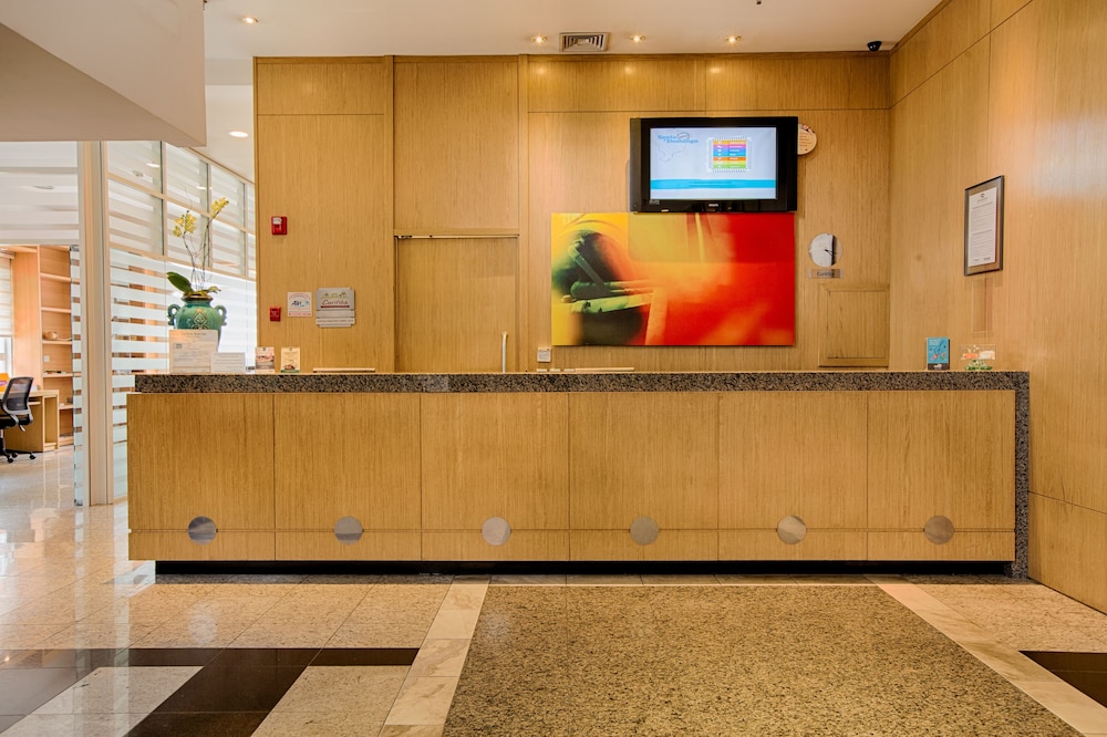 Quality Hotel Curitiba 5/40