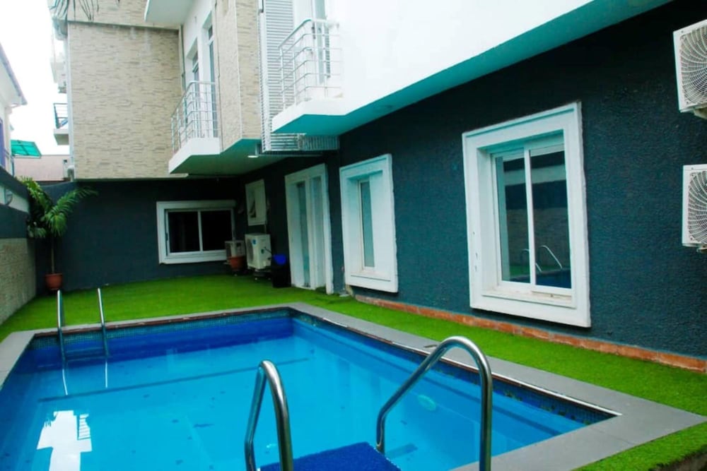 H3 Luxury Cottage 18/40
