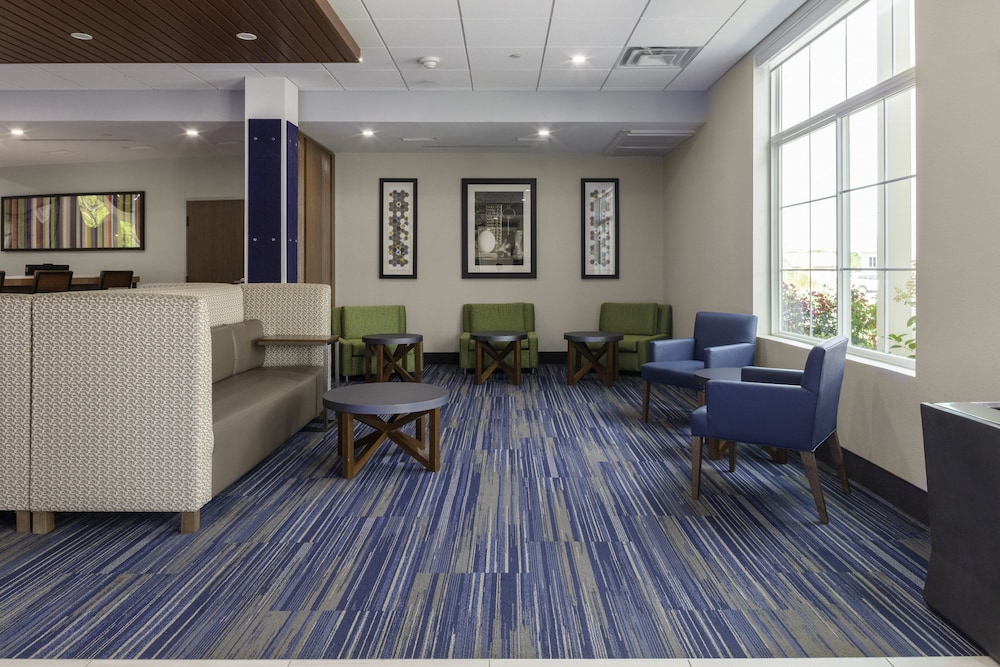 Holiday Inn Express Wells-Ogunquit-Kennebunk 28/39