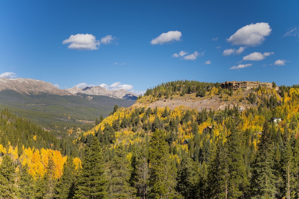 The Lodge at Breckenridge 35/50