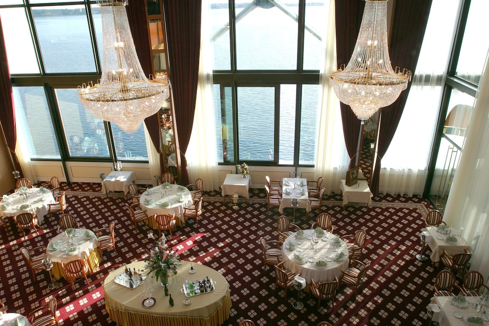 Grand Hotel Bernardin 38/50
