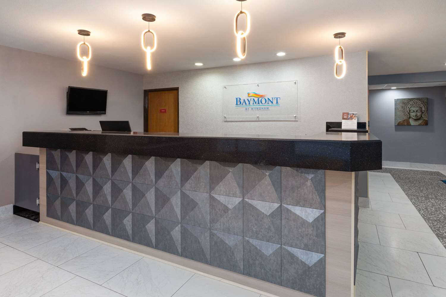 Baymont By Wyndham Warrenton 6/16