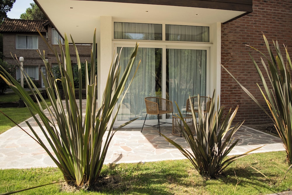 Carilo Village Apart Hotel & Spa 45/50