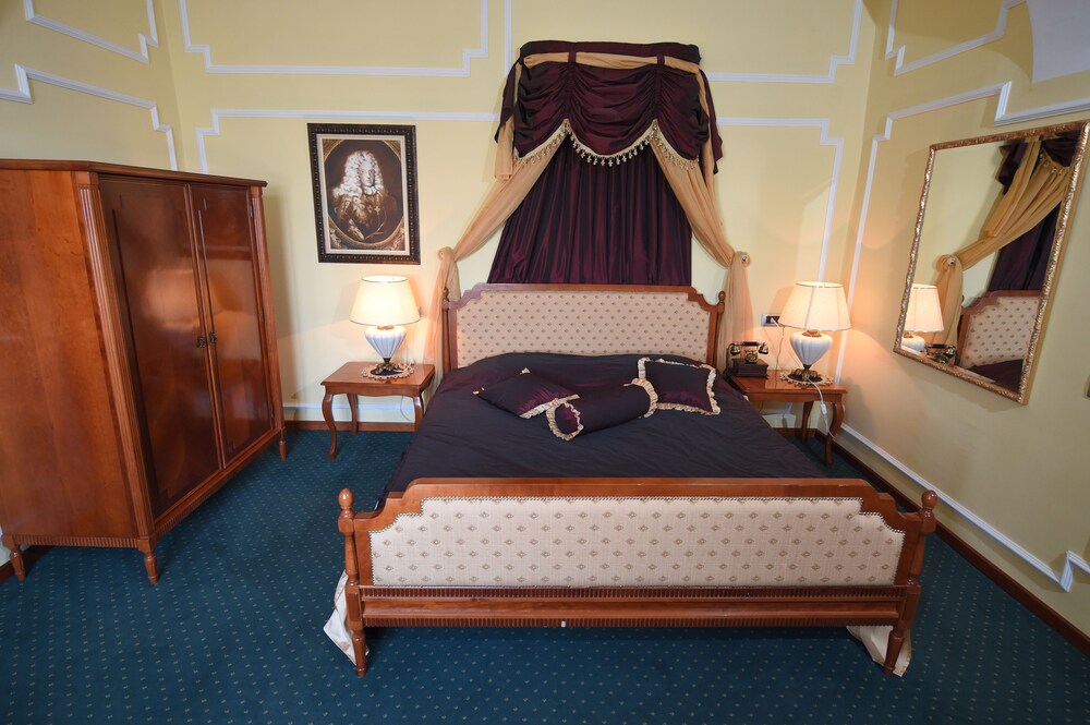 Hotel Leopold I 33/74