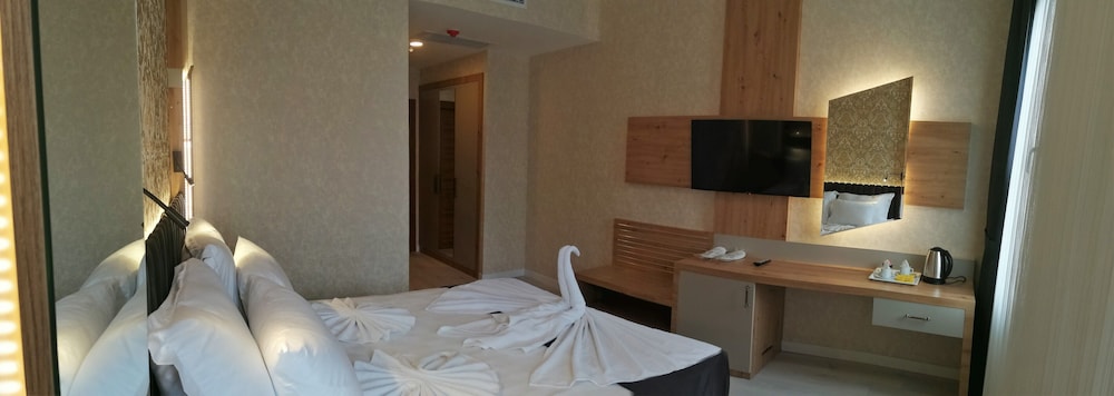 Isnova Hotel 11/32