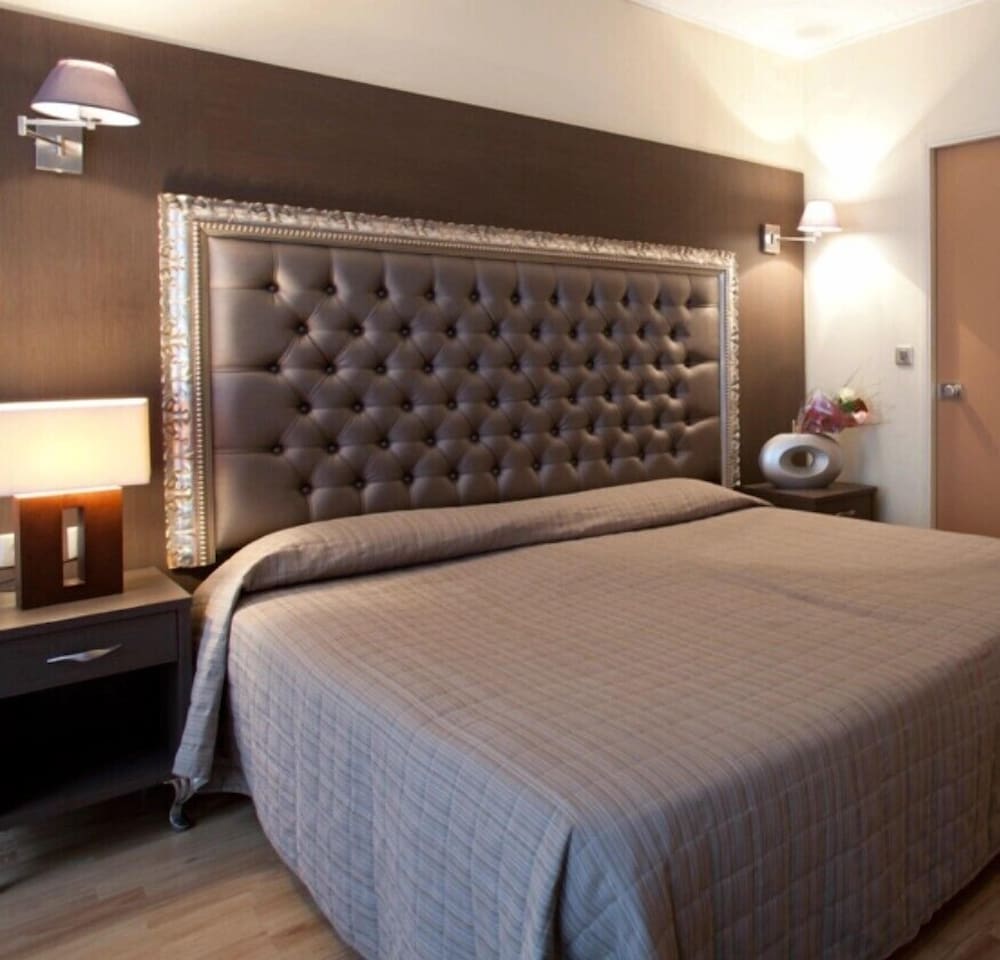 Hotel Lebron Paris 14/49