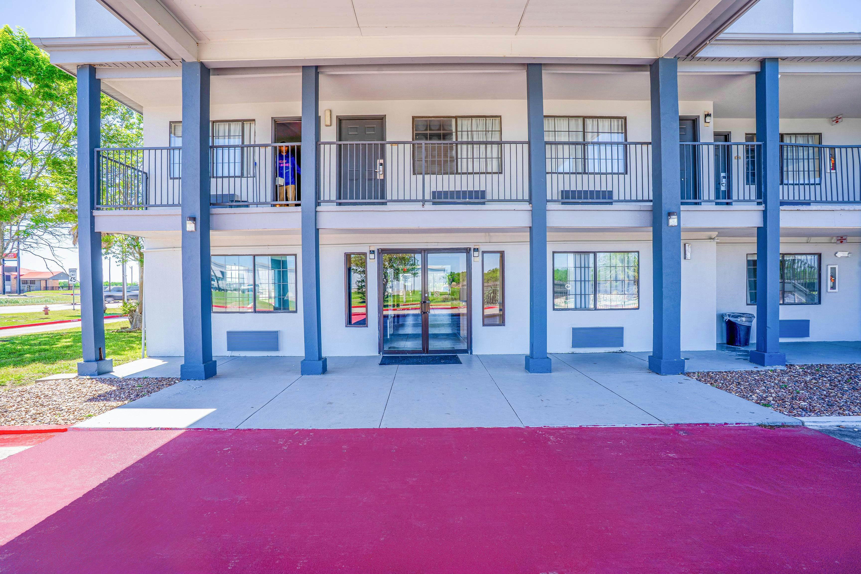 Executive Inn Port Lavaca by OYO 3/40