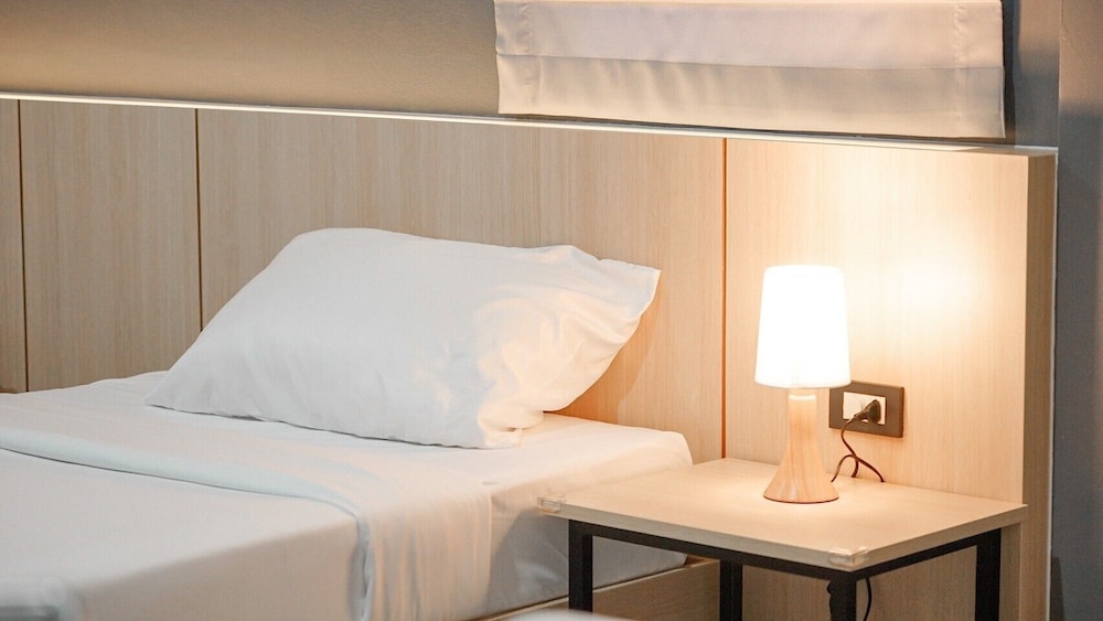 Boonsiri Boutique Hotel 35/50
