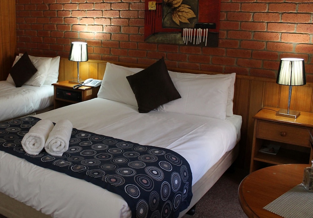 Bakery Hill Motel 17/35