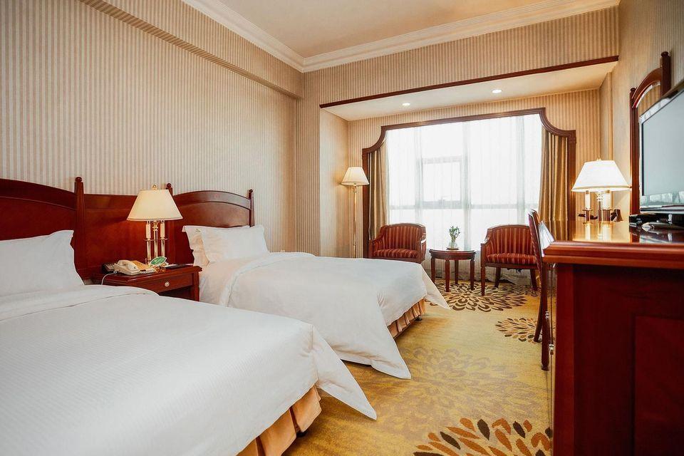 Superior, Twin Beds