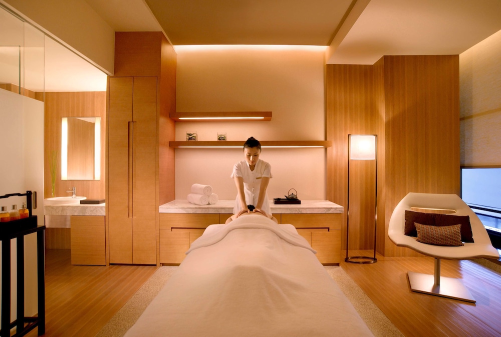 Hyatt On the Bund Hotel 20/49